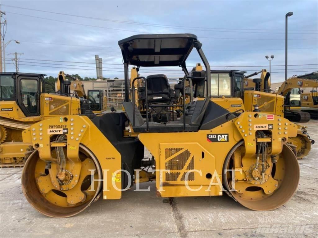 CAT CB13 Tek tamburlu silindirler