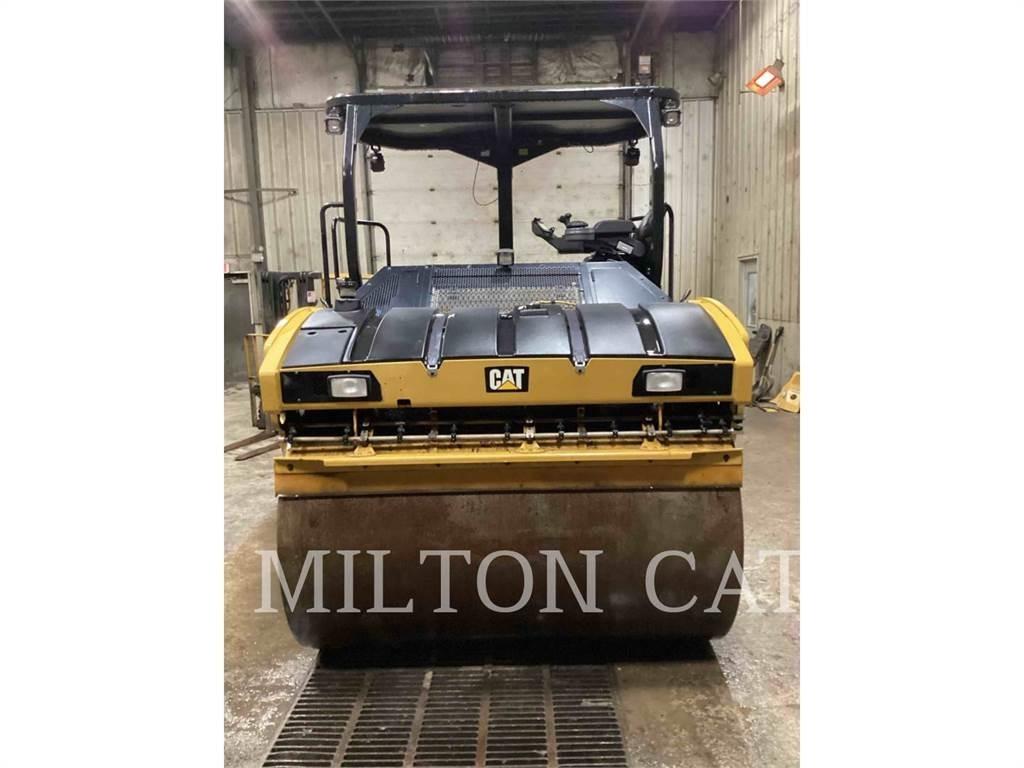CAT CB13 Zemin sıkıştırma makineleri