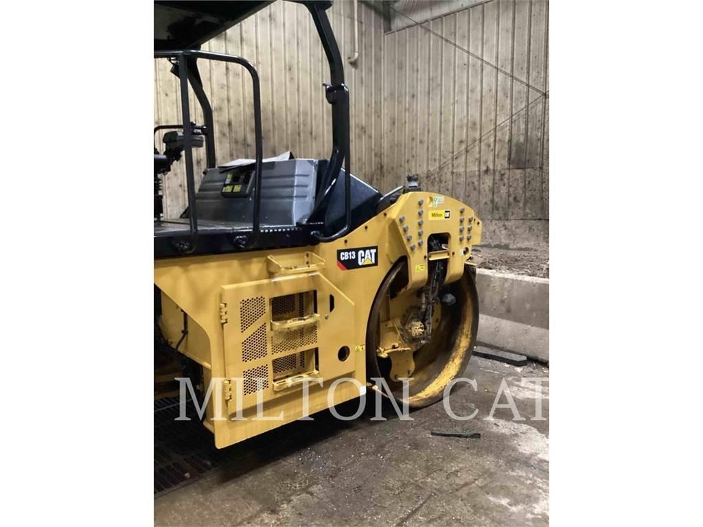 CAT CB13 Çift tamburlu silindirler