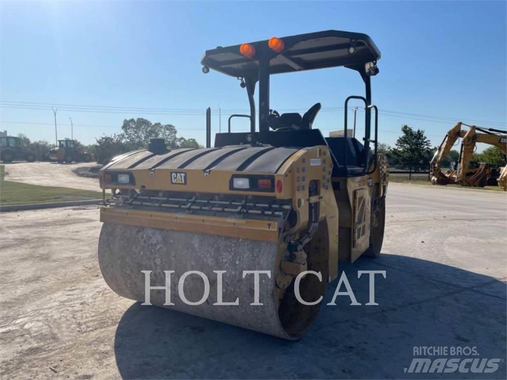 CAT CB13 Tek tamburlu silindirler