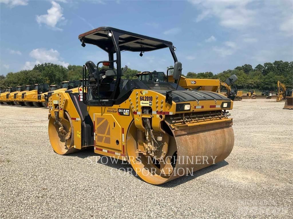 CAT CB13 Çift tamburlu silindirler