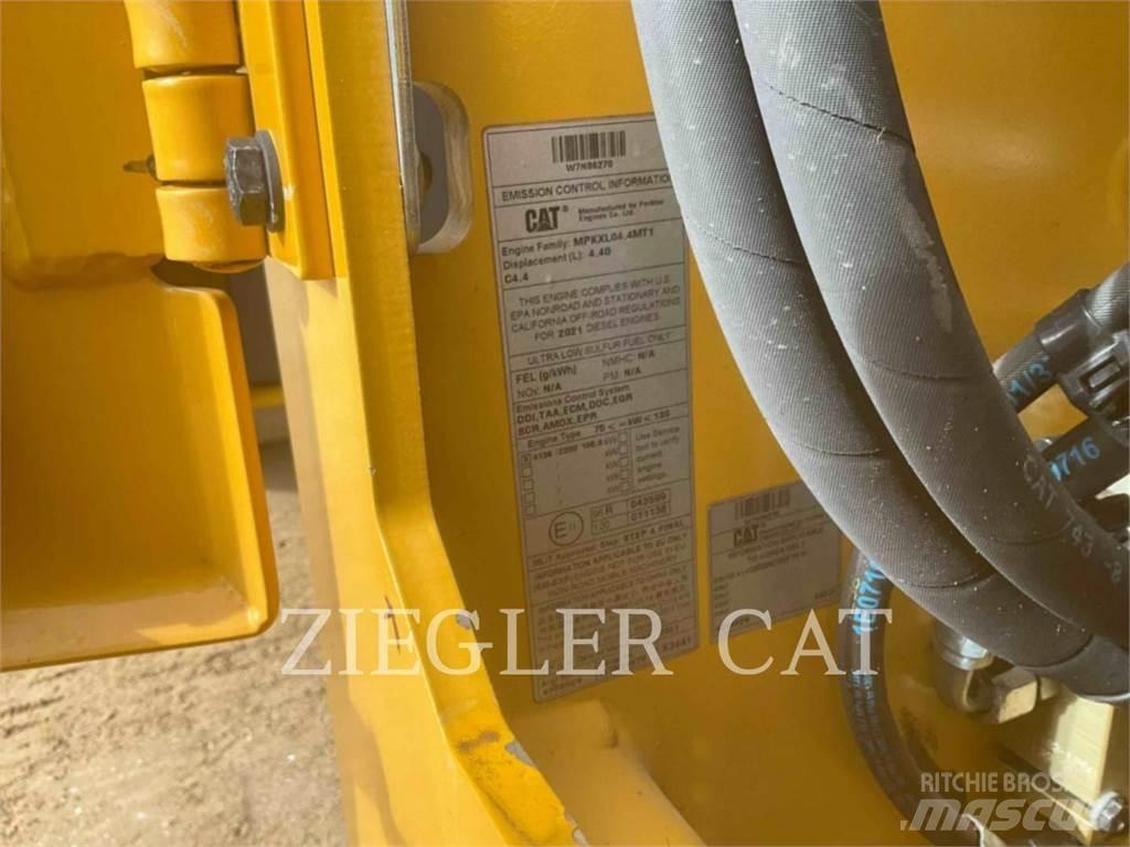 CAT CB13 Zemin sıkıştırma makineleri