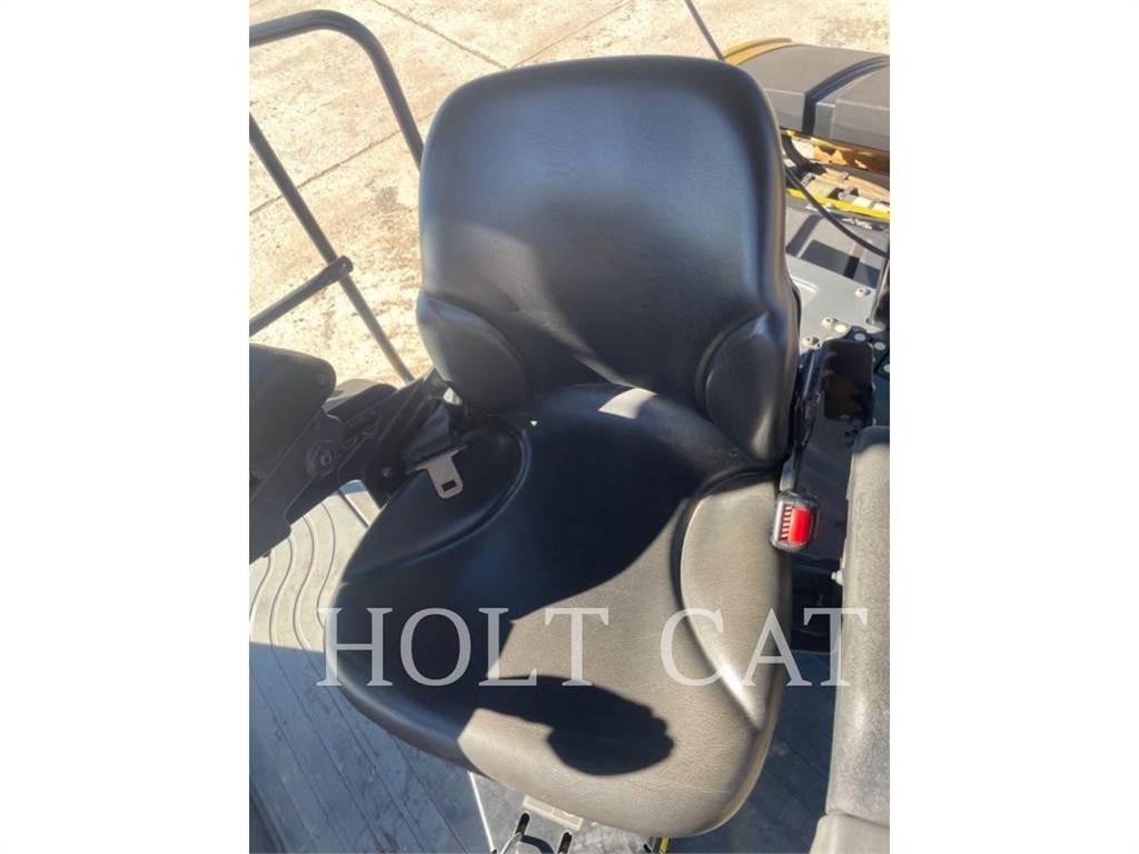CAT CB13 Tek tamburlu silindirler