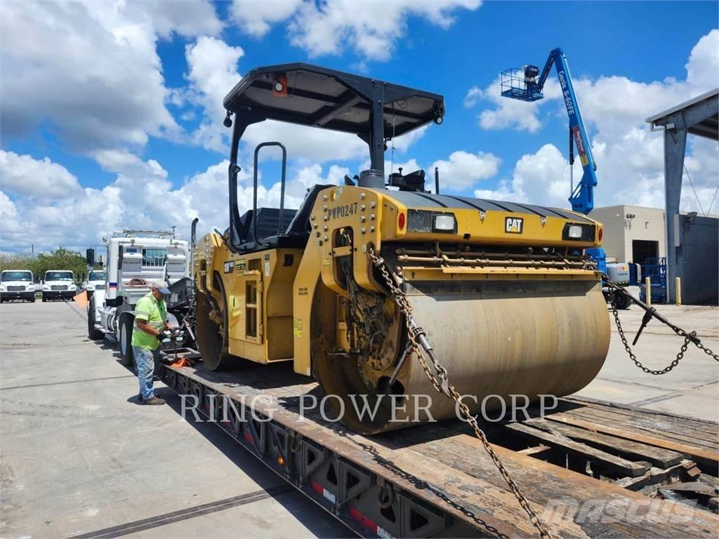 CAT CB13 OSC Çift tamburlu silindirler