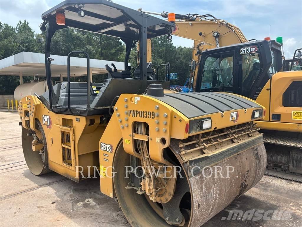 CAT CB13 OSC Çift tamburlu silindirler
