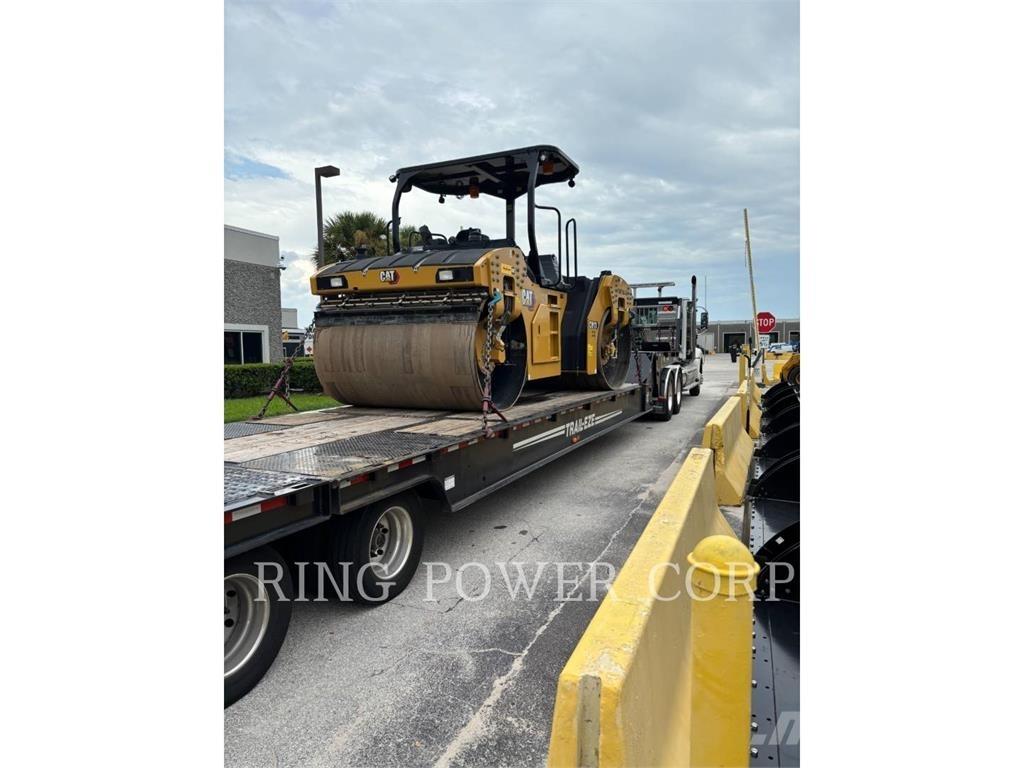 CAT CB13 OSC Çift tamburlu silindirler