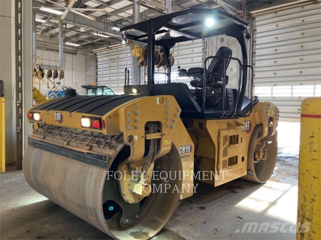 CAT CB15 Zemin sıkıştırma makineleri