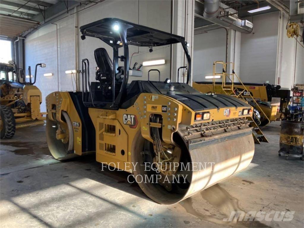 CAT CB15 Zemin sıkıştırma makineleri