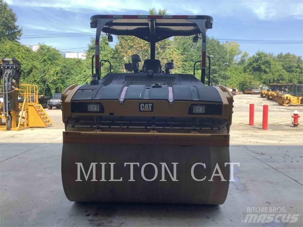 CAT CB15 Çift tamburlu silindirler