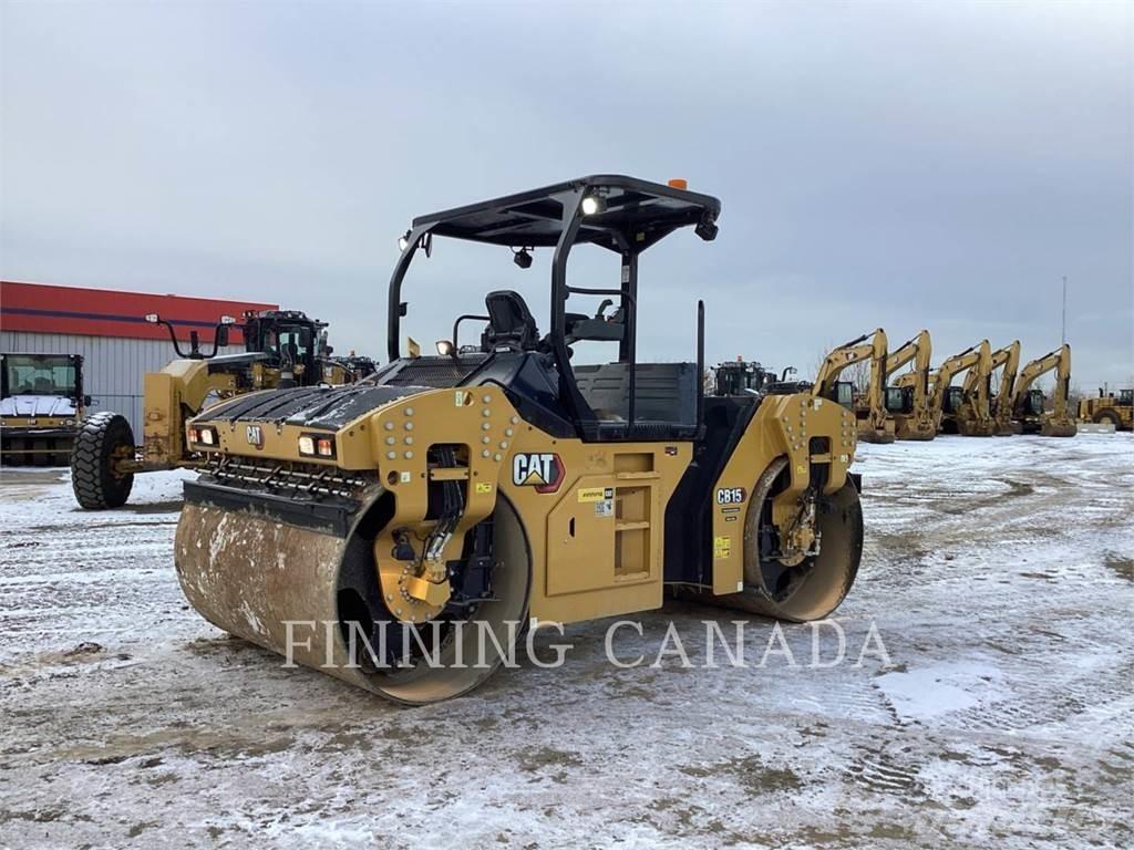 CAT CB15 Çift tamburlu silindirler