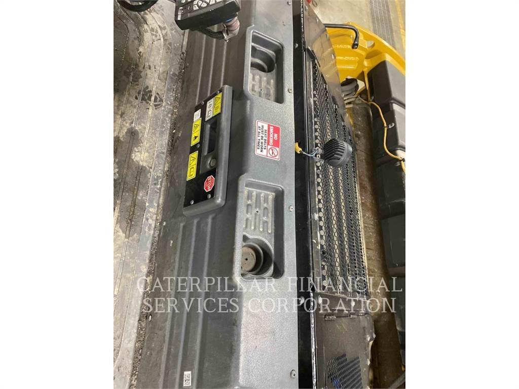 CAT CB15 Çift tamburlu silindirler