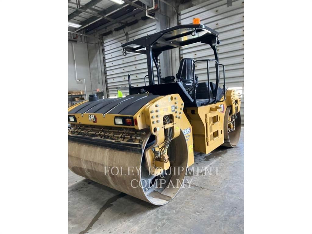 CAT CB15 Zemin sıkıştırma makineleri