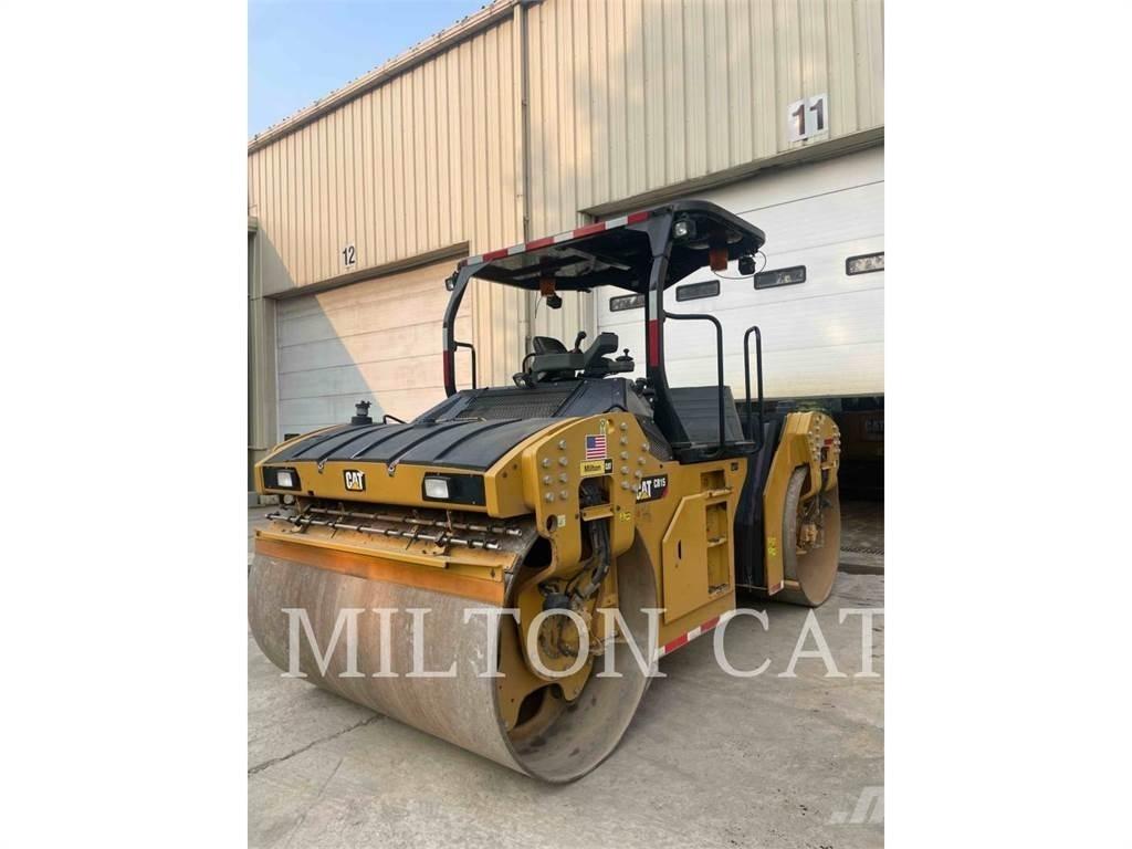 CAT CB15 Zemin sıkıştırma makineleri