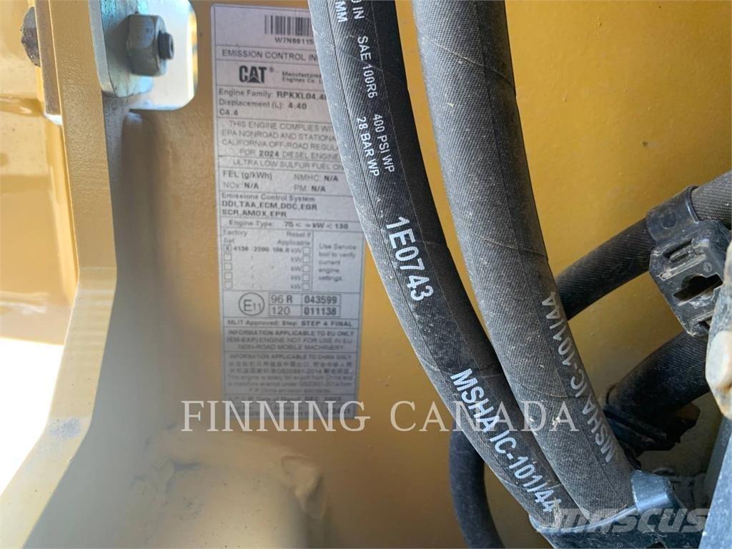 CAT CB15 Çift tamburlu silindirler