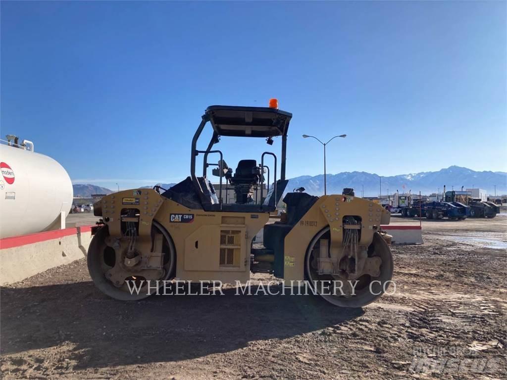 CAT CB15 Çift tamburlu silindirler
