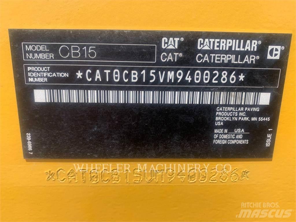 CAT CB15 Çift tamburlu silindirler
