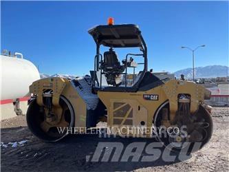 CAT CB15 CW Çift tamburlu silindirler