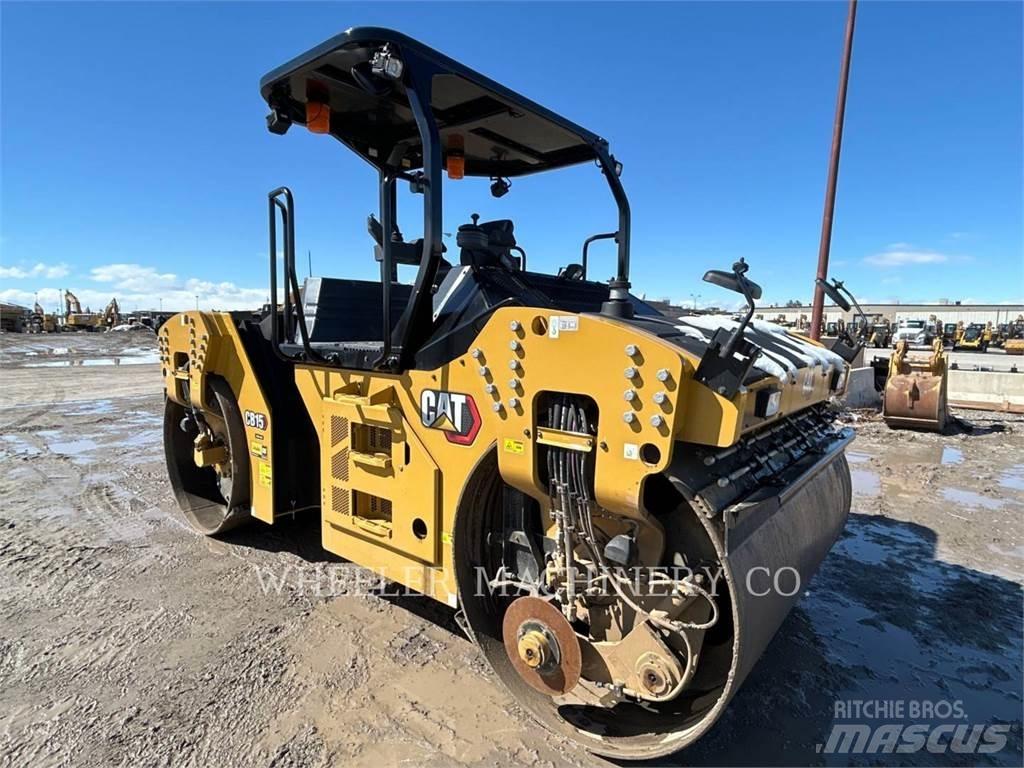 CAT CB15 CW VV Çift tamburlu silindirler
