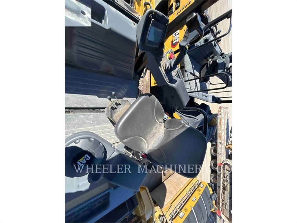 CAT CB15 CW VV Çift tamburlu silindirler