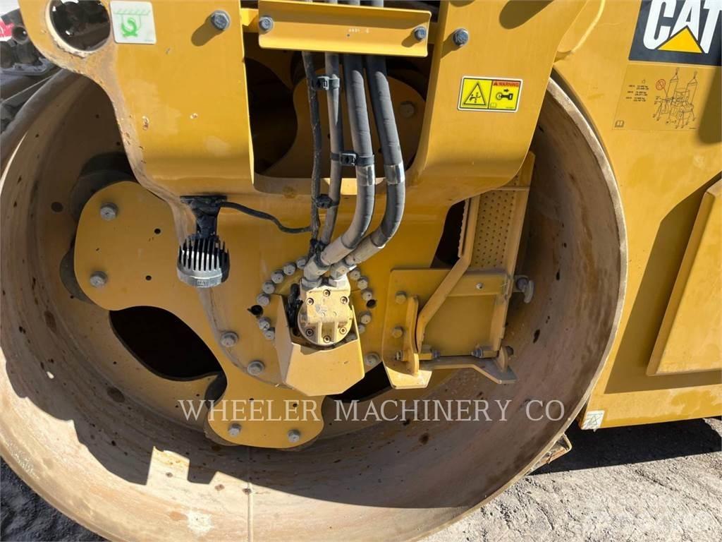 CAT CB15 VV Çift tamburlu silindirler