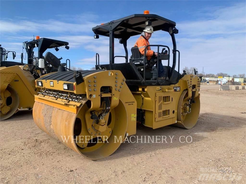 CAT CB15 VV Çift tamburlu silindirler