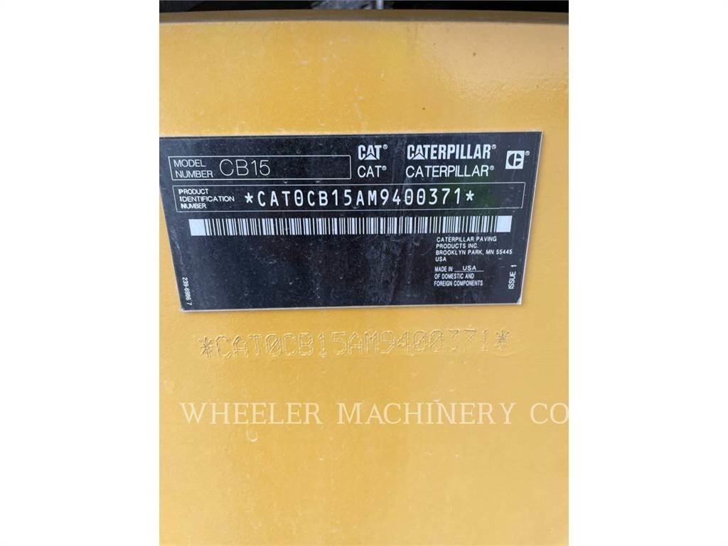 CAT CB15 VV Çift tamburlu silindirler