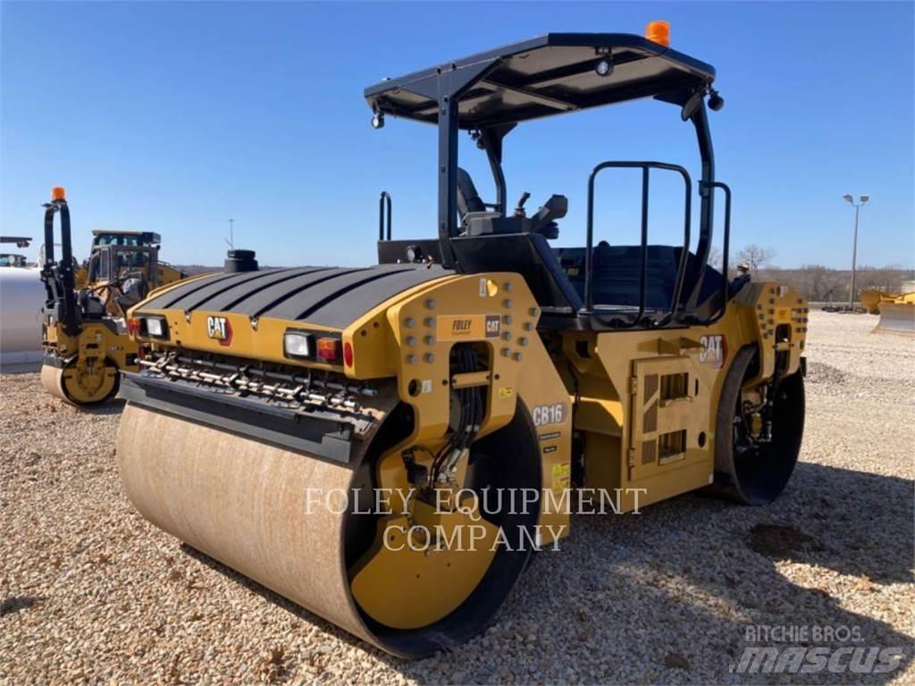 CAT CB16 Zemin sıkıştırma makineleri