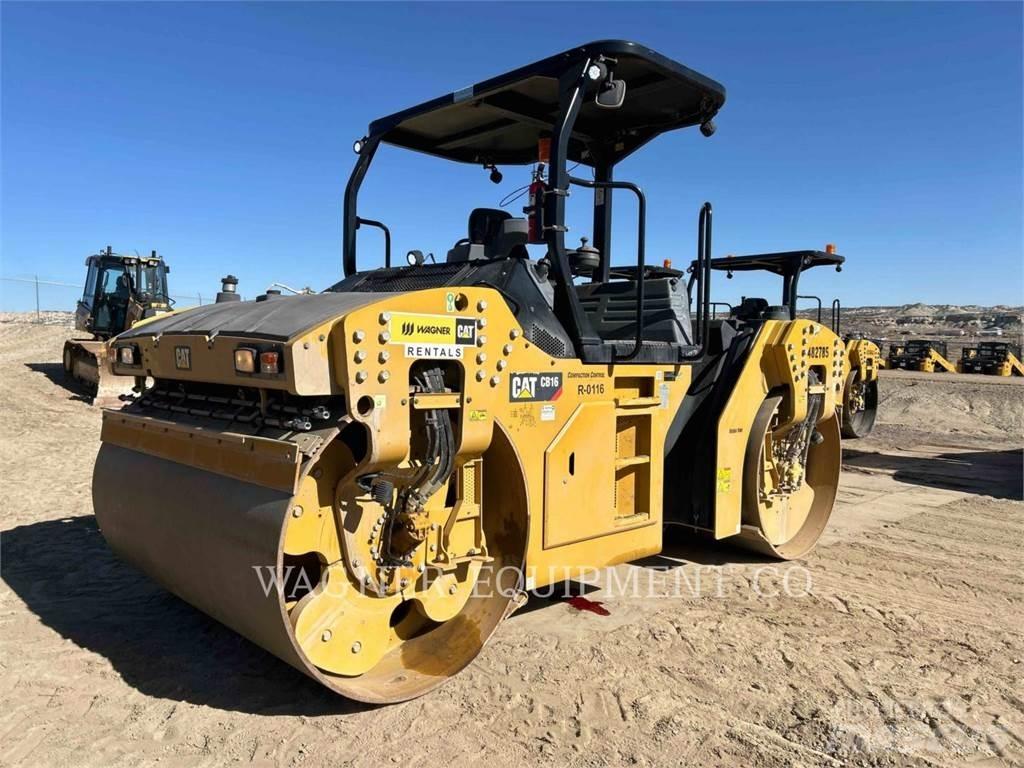CAT CB16 Zemin sıkıştırma makineleri