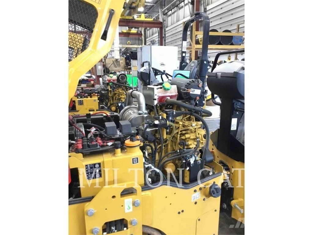 CAT CB2.5 Zemin sıkıştırma makineleri
