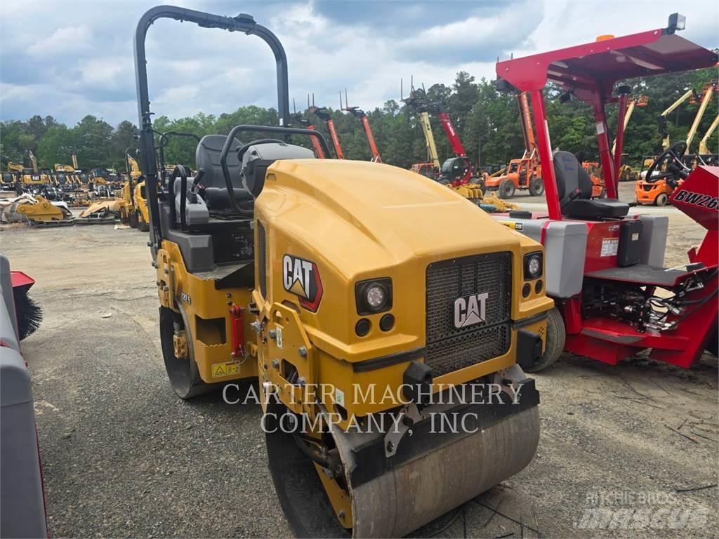 CAT CB2.5 Zemin sıkıştırma makineleri