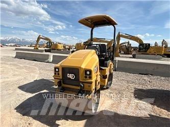 CAT CB2.5 GC Çift tamburlu silindirler