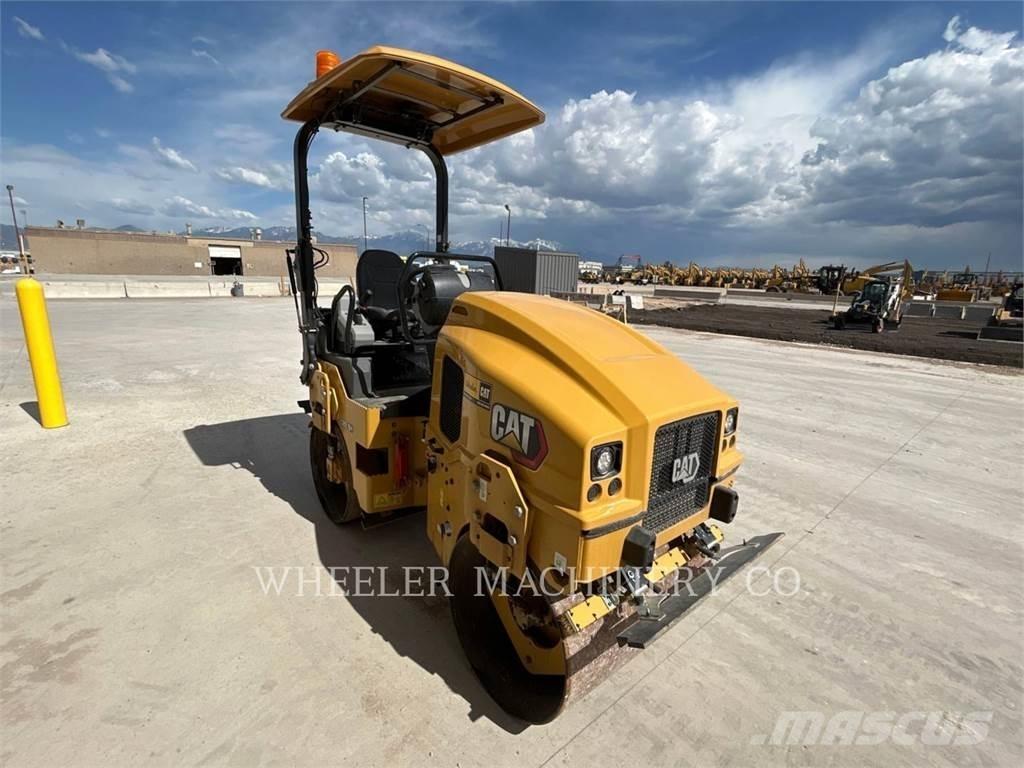 CAT CB2.5 GC Çift tamburlu silindirler