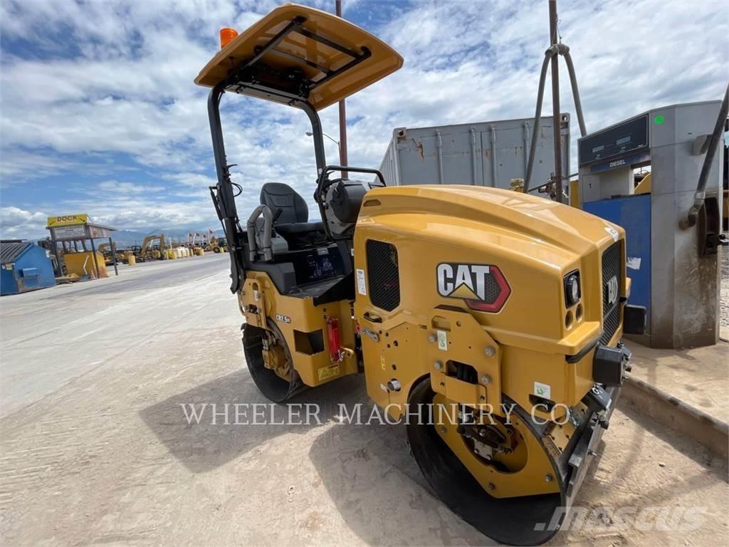 CAT CB2.5 GC Çift tamburlu silindirler