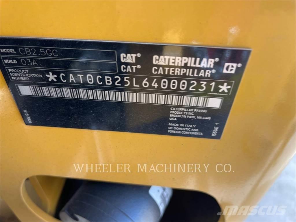 CAT CB2.5 GC Çift tamburlu silindirler