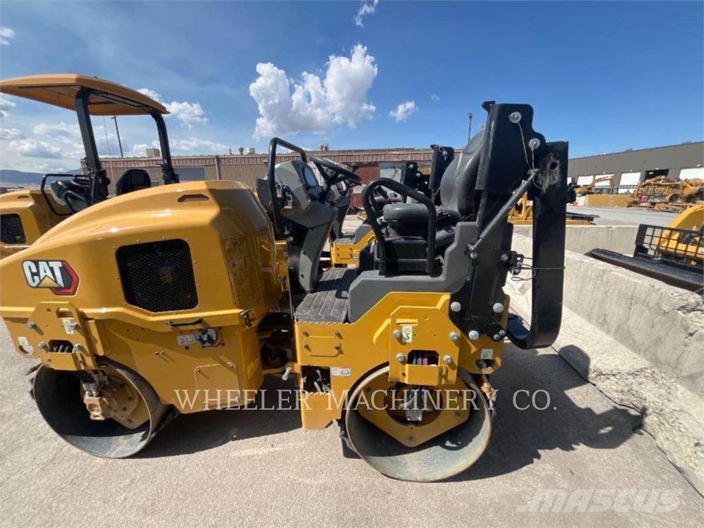 CAT CB2.5 GC Çift tamburlu silindirler