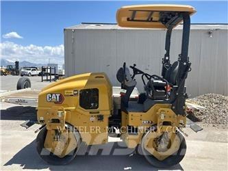 CAT CB2.7 Çift tamburlu silindirler