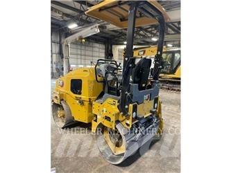 CAT CB2.7 Çift tamburlu silindirler