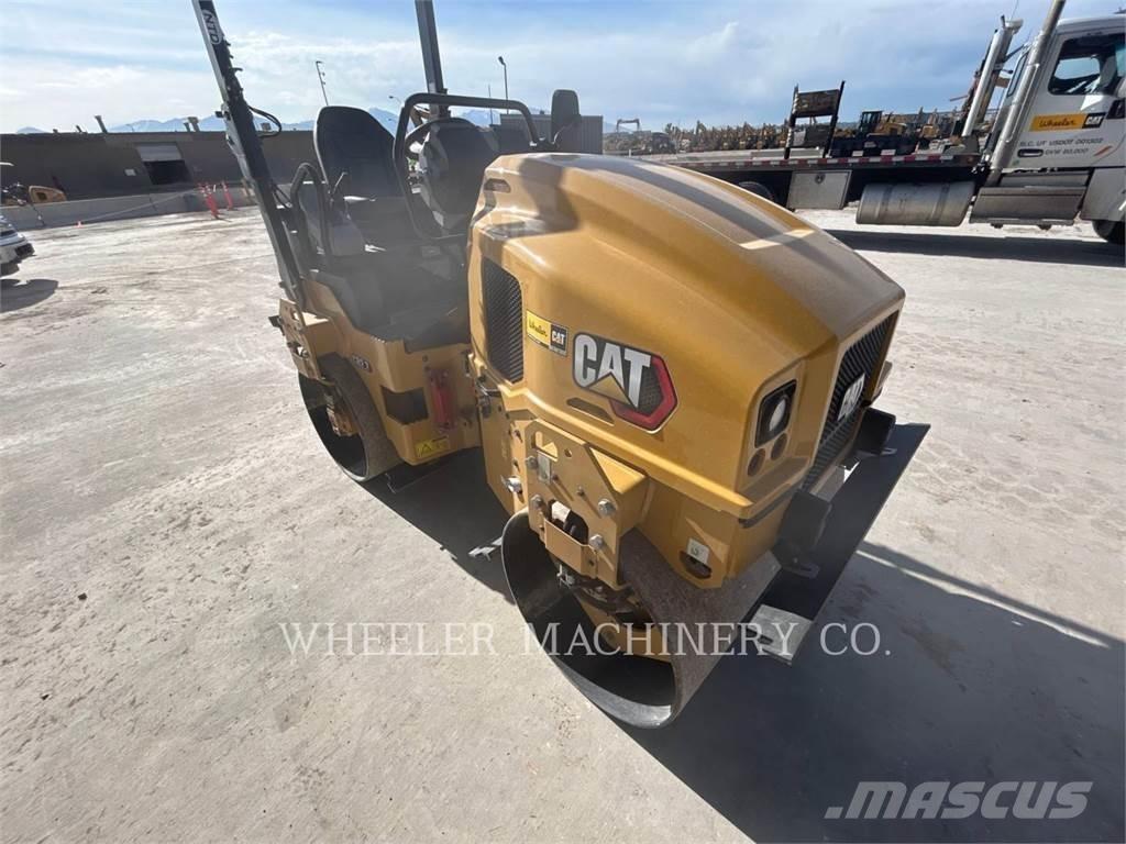 CAT CB2.7 Çift tamburlu silindirler