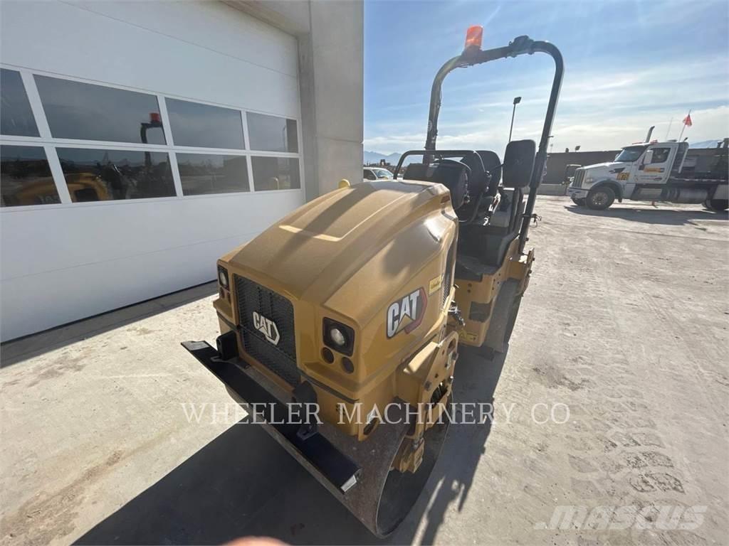 CAT CB2.7 Çift tamburlu silindirler