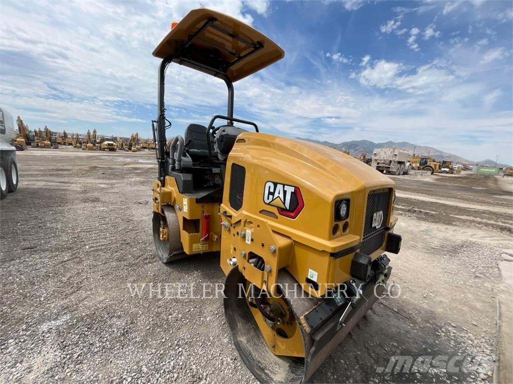 CAT CB2.7 Çift tamburlu silindirler