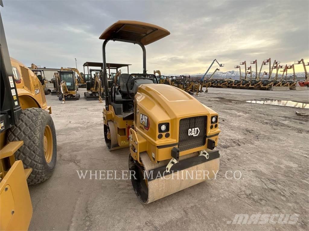 CAT CB2.7 GC Çift tamburlu silindirler