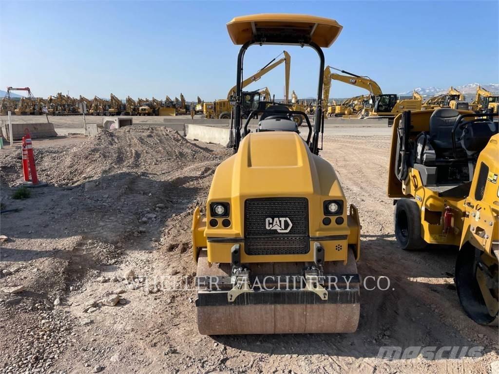 CAT CB2.7 GC Çift tamburlu silindirler