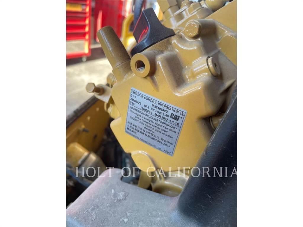 CAT CB2.7 GC Zemin sıkıştırma makineleri