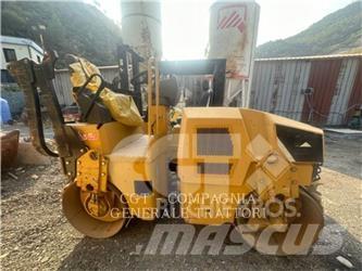 CAT CB22 Çift tamburlu silindirler