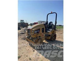 CAT CB24B Çift tamburlu silindirler