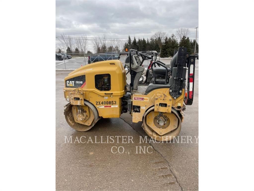 CAT CB24B Çift tamburlu silindirler