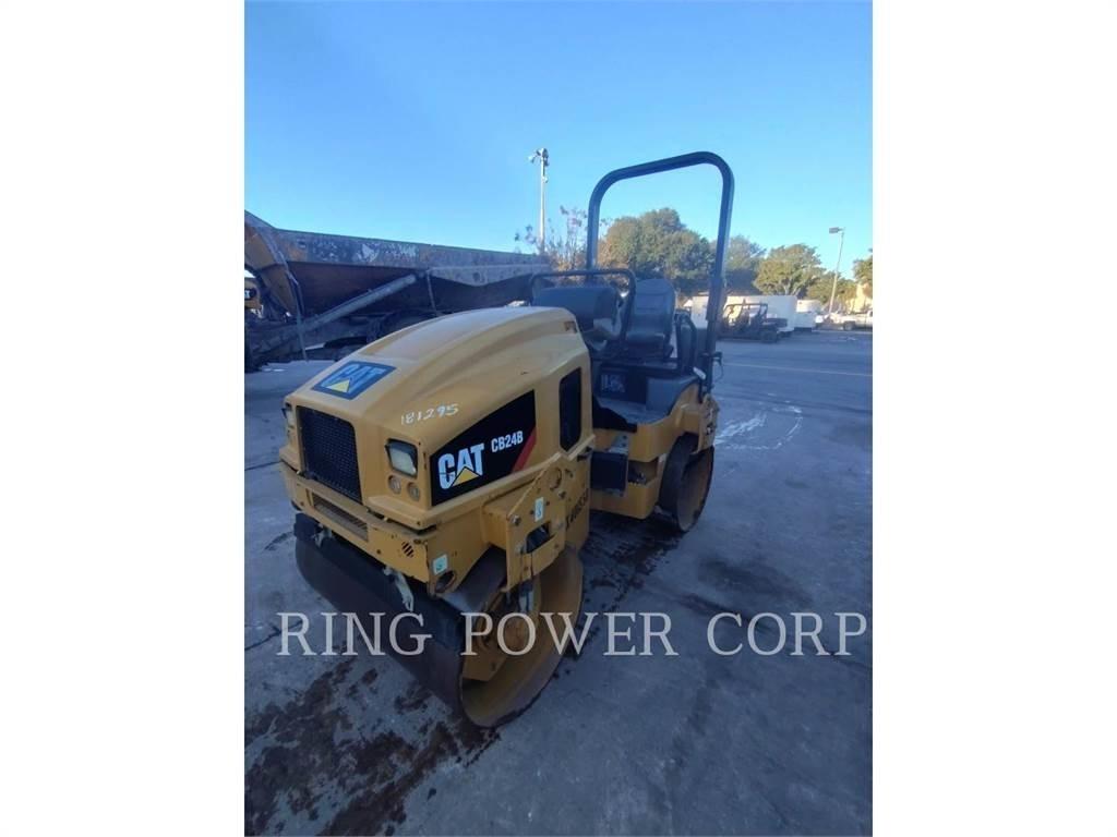 CAT CB24B Çift tamburlu silindirler