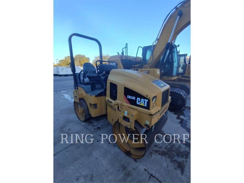 CAT CB24B Çift tamburlu silindirler