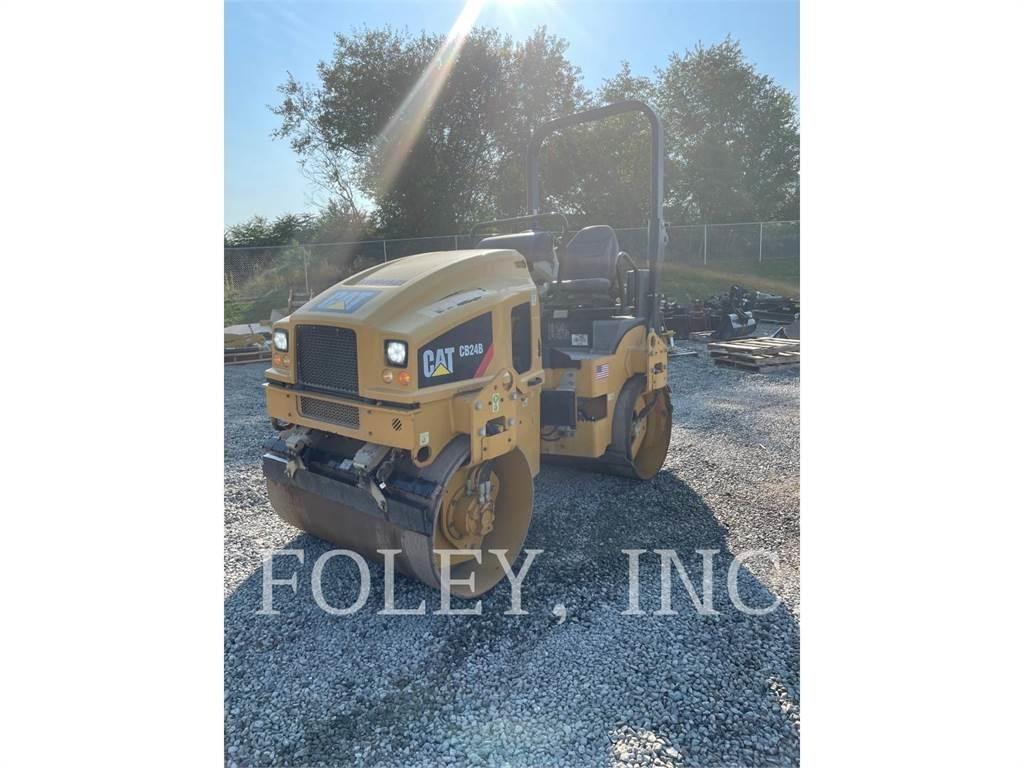 CAT CB24B Çift tamburlu silindirler