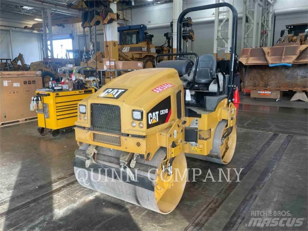 CAT CB24B Çift tamburlu silindirler